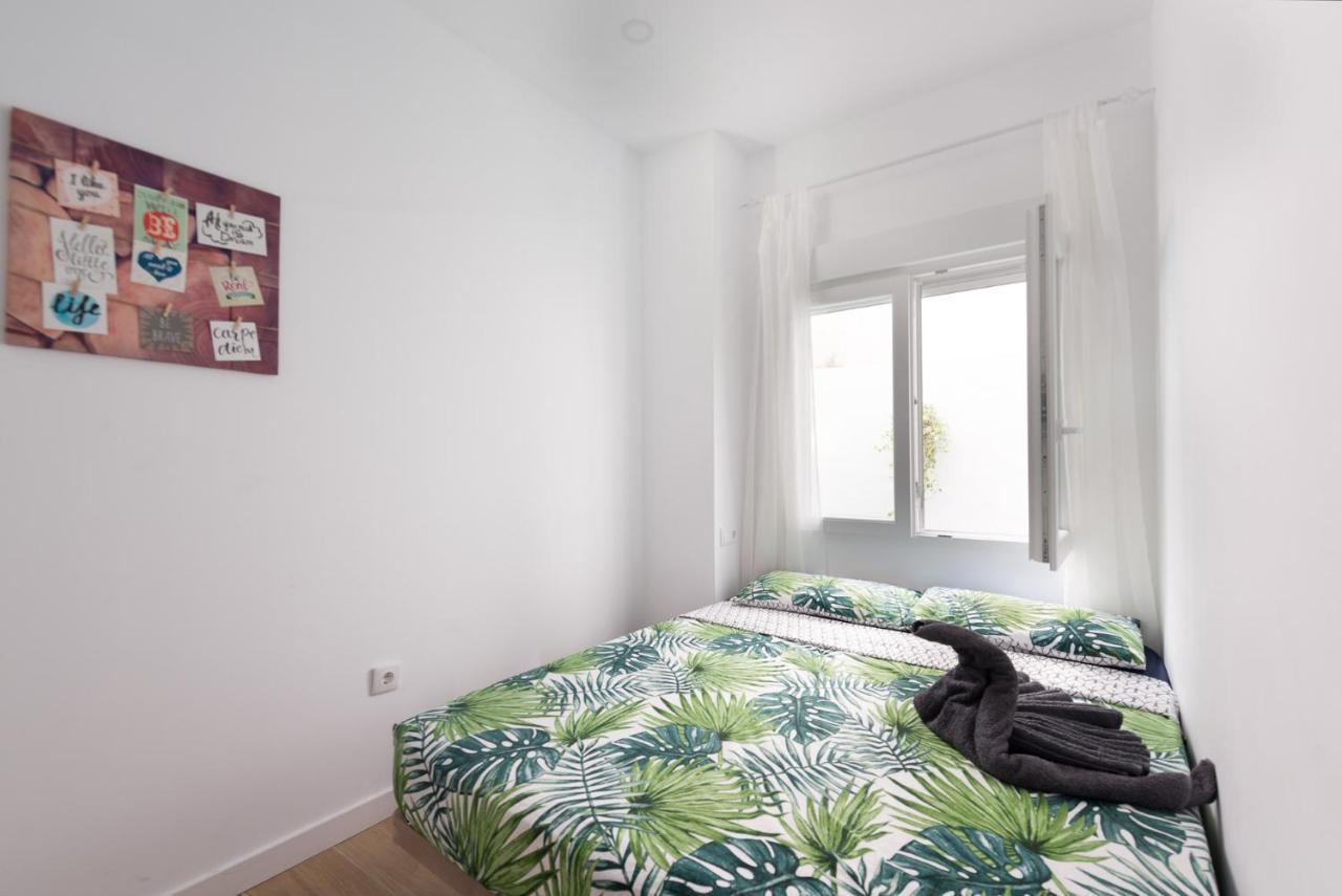 Cozy 3 Bed Apartment In The Heart Of 阿利坎特 外观 照片